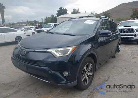 2018 Toyota Rav4 Xle from USA, damaged, VIN JTMWFREV6JJ733263